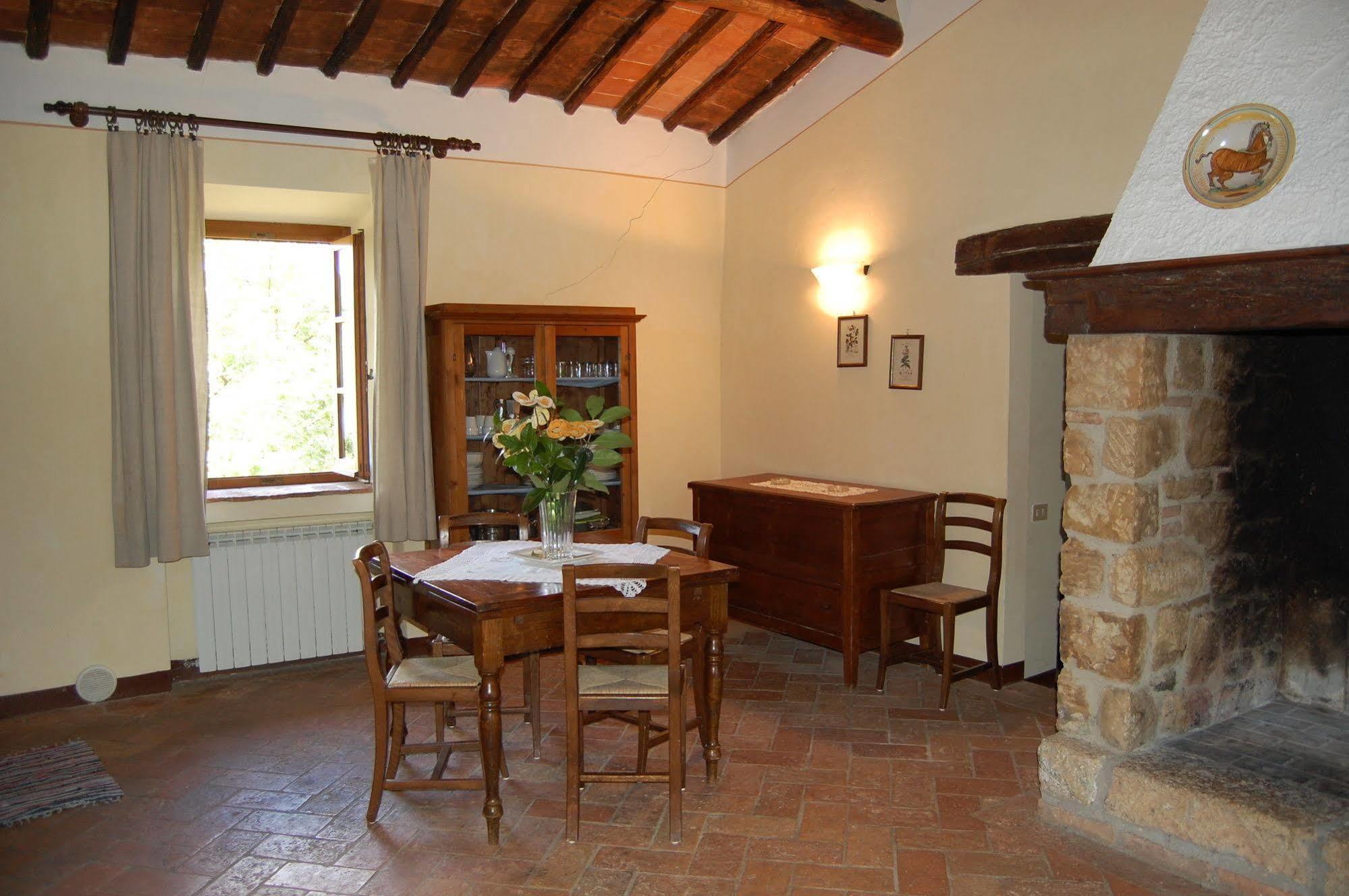 Agriturismo Casagrande Montepulciano Stazione Екстериор снимка