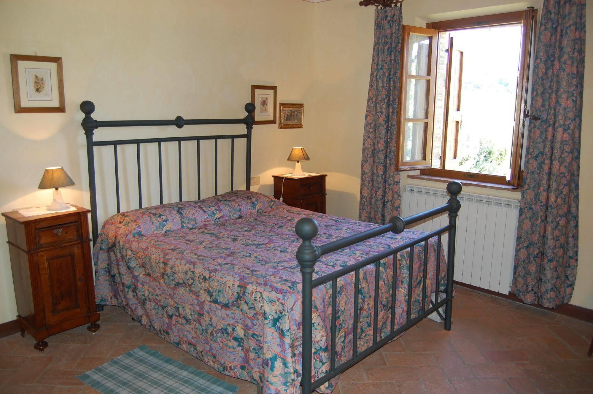 Agriturismo Casagrande Montepulciano Stazione Екстериор снимка